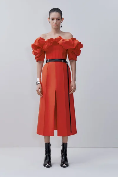 Look 25